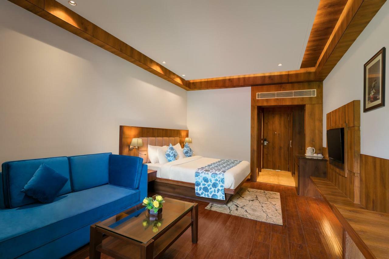 Alokik Resort- Pure Veg Manali  Bagian luar foto