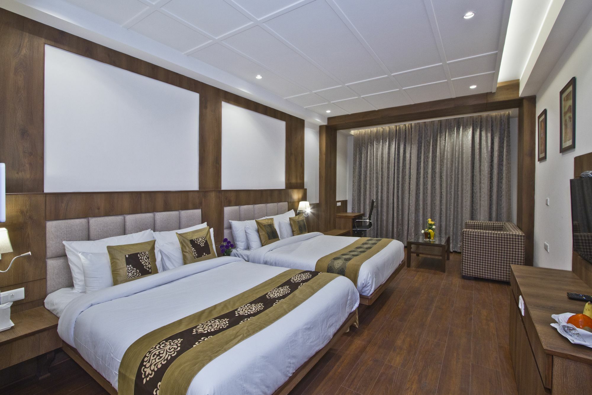 Alokik Resort- Pure Veg Manali  Bagian luar foto